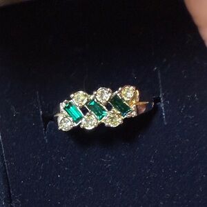 Vintage Avon Silver Toned Ring Emerald Green
Glass Baguette Rhinestones Size 7